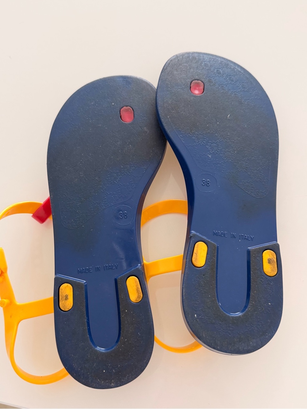 Authentic Fendi Yellow Navy Red Jelly T-Strap Sandals - Picture 4 of 4